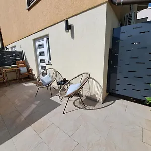 Ararita Apartment Krk Town