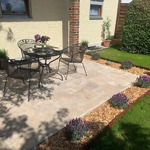 Vier-zimmer-wohnung Mit Garten Zwischen Salzburg Und Koenigssee Apartment